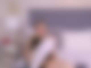Live cam show with ZoeWillis - Handjob on Hubzter Live