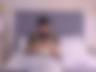 Live cam show with ZoeWillis - Bikini on sexylive.show