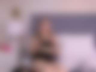 ZoeWillis's Live Sex Cam Show
