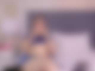 ZoeWillis's Live Sex Cam Show