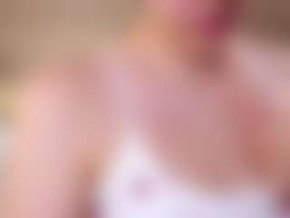 Live cam show with Melody - Green Eyes on SpankPalCams