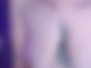 Live cam show with DanielaReign - Hazel Eyes on galaxygirlnitro.com