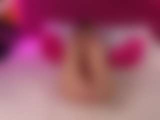 Live cam show with DanielaReign - Thin on Soda Cam