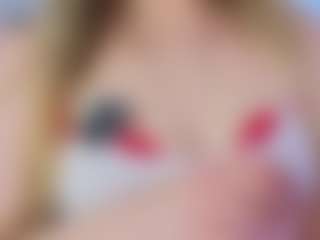 Live cam show with AlyshaHermenau - Smart on Ass Tok