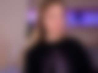 Live cam show with AlyshaHermenau - Smart on https://playwithruby.com