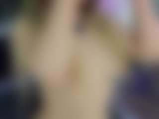 Live cam show with AlyshaHermenau - Underwear on googirlz