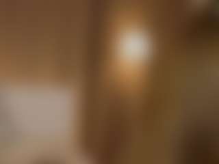 Live cam show with AlyshaHermenau - Smart on Camsoda