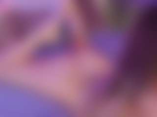 Live cam show with AlyshaHermenau - Tight on sexylive.show