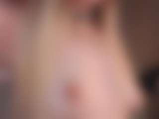 Live cam show with AlyshaHermenau - Tights on Taboo Cams XXX