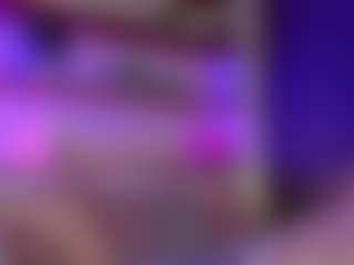 Live cam show with AlyshaHermenau - Flirt on Camsoda