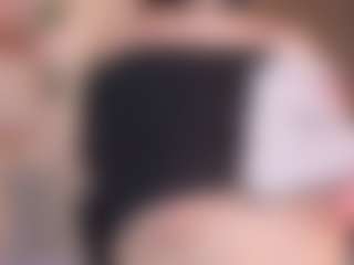 Live cam show with AlyshaHermenau - Flash on Lustler