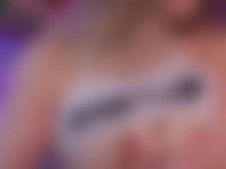 Live cam show with AlyshaHermenau - Smart on crypto-cams