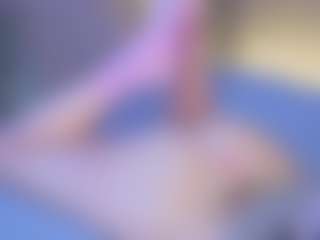 Live cam show with AlyshaHermenau - Flirt on chickslive.net