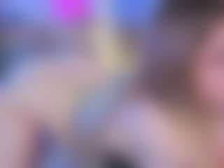 Live cam show with AlyshaHermenau - Underwear on SquirtSoMuch