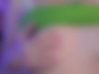 Live cam show with AlyshaHermenau - Nipple Play on Camsoda