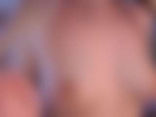 Live cam show with AlyshaHermenau - Nipple Play on Camsoda