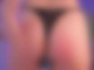 Live cam show with AlyshaHermenau - Underwear on madthumbs