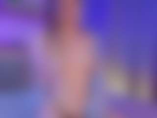 Live cam show with AlyshaHermenau - Slap on Camsoda