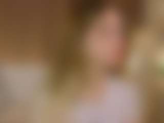 Live cam show with AlyshaHermenau - Smart on Dare Cams