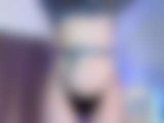 Live cam show with AlyshaHermenau - Underwear on Camming Site