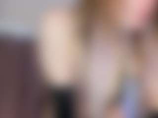Live cam show with AlyshaHermenau - Slap on Camming Site