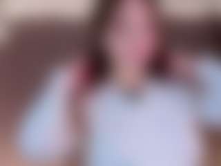 Live cam show with AlyshaHermenau - Smart on CamSextacy
