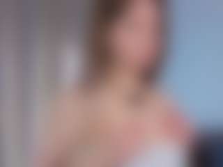 Live cam show with AlyshaHermenau - Slap on LiveSexCams6