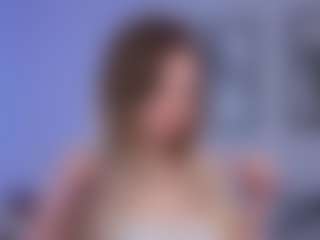 Live cam show with AlyshaHermenau - Flirt White on hotwifechat.live | united kingdom