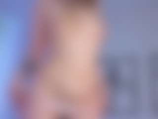 Live cam show with AlyshaHermenau - Flirt White on Dolls Live | united kingdom