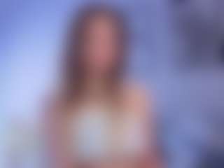 Live cam show with AlyshaHermenau - Smart on luckytryst.com
