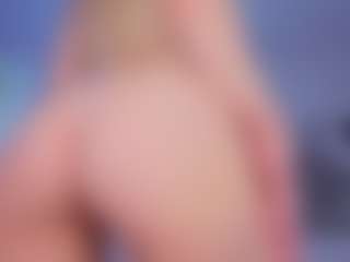 Live cam show with AlyshaHermenau - Upskirt on Camsoda