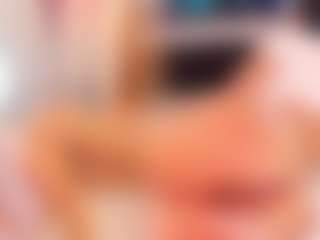 Live cam show with Kiara - Strip on camwithhim.com
