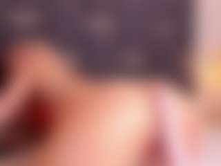 Kiara's Live Sex Cam Show