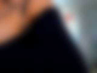 Live cam show with Rafaelle - Latina on Camversity | united states