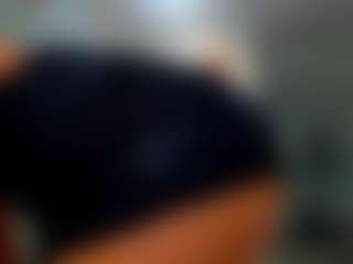 Live cam show with Rafaelle - Black on CamwithHer