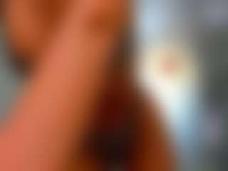 Live cam show with Rafaelle - Latina Petite on Streamer API