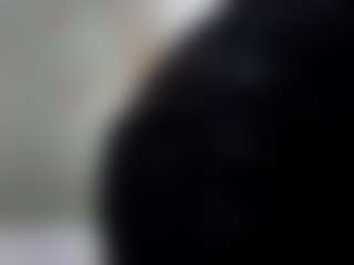 Live cam show with Rafaelle - Ebony Petite on madthumbs