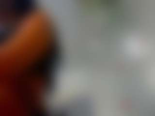 Live cam show with Rafaelle - Public Ebony on Stripli.com
