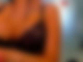 Rafaelle's Live Sex Cam Show
