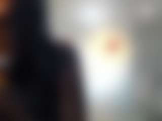 Live cam show with Rafaelle - Black Petite on Soda Cam