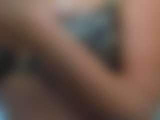 Live cam show with Rafaelle - Bedroom Brown Hair on Dolls Live