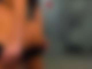 Live-camshow met Rafaelle - Bedroom Black op Camsoda | romania