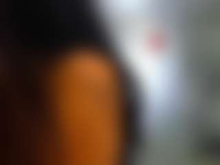 Spettacolo in cam dal vivo con Rafaelle - Ebony Big Tits su Camsoda