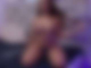 ItsKimhere's Live Sex Cam Show