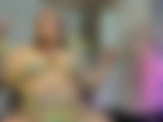 tiny-vell's Live Sex Cam Show