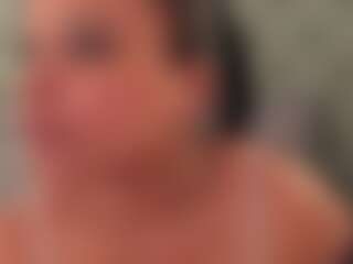 ValeriaJulio's Live Sex Cam Show