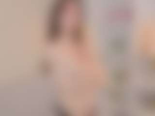 Live cam show with GiselleVillacrusis - Granny on live18s.com