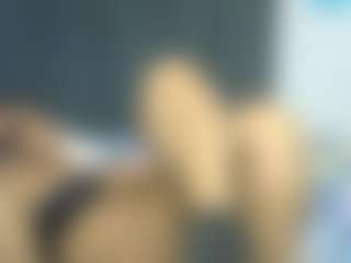JuiceLips88's Live Sex Cam Show