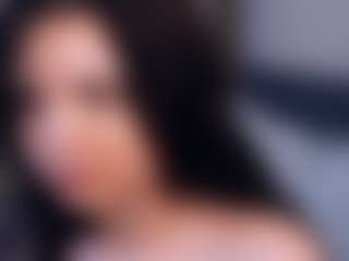 Live cam show with ShandaTeneyck - Role Play on AdultVida.com