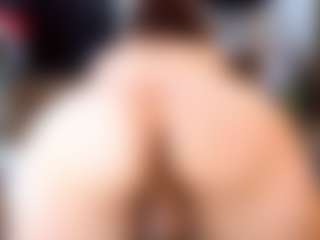 Live cam show with Brenda Rosse - Squirt on Strip Flash - Live Sex Shows